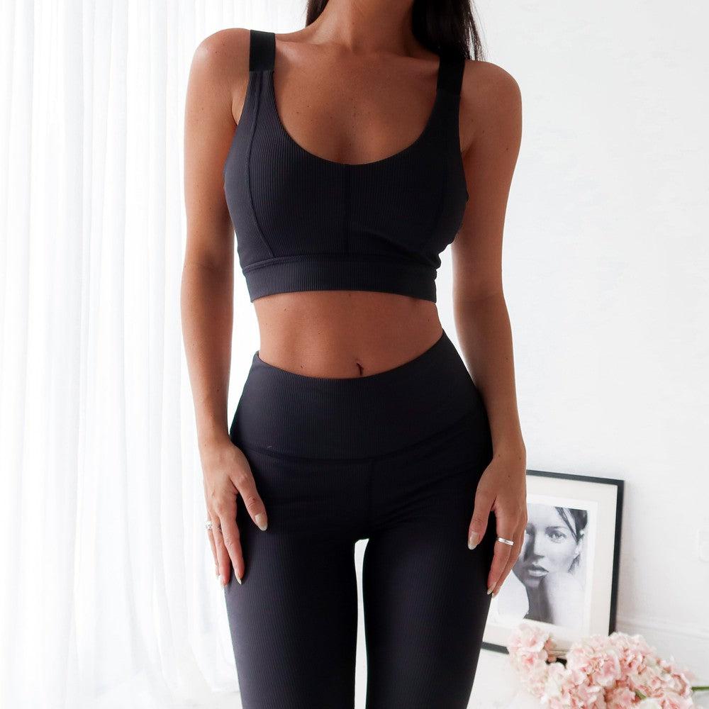 Seamless Ribbed Sports Bra- Black-